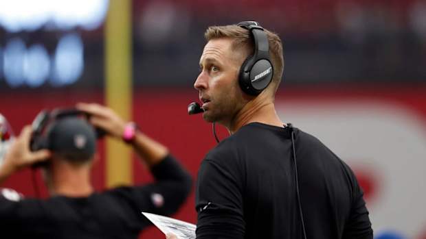 740CB3FD-FF2F-4814-B100-CD1A0BAA2940